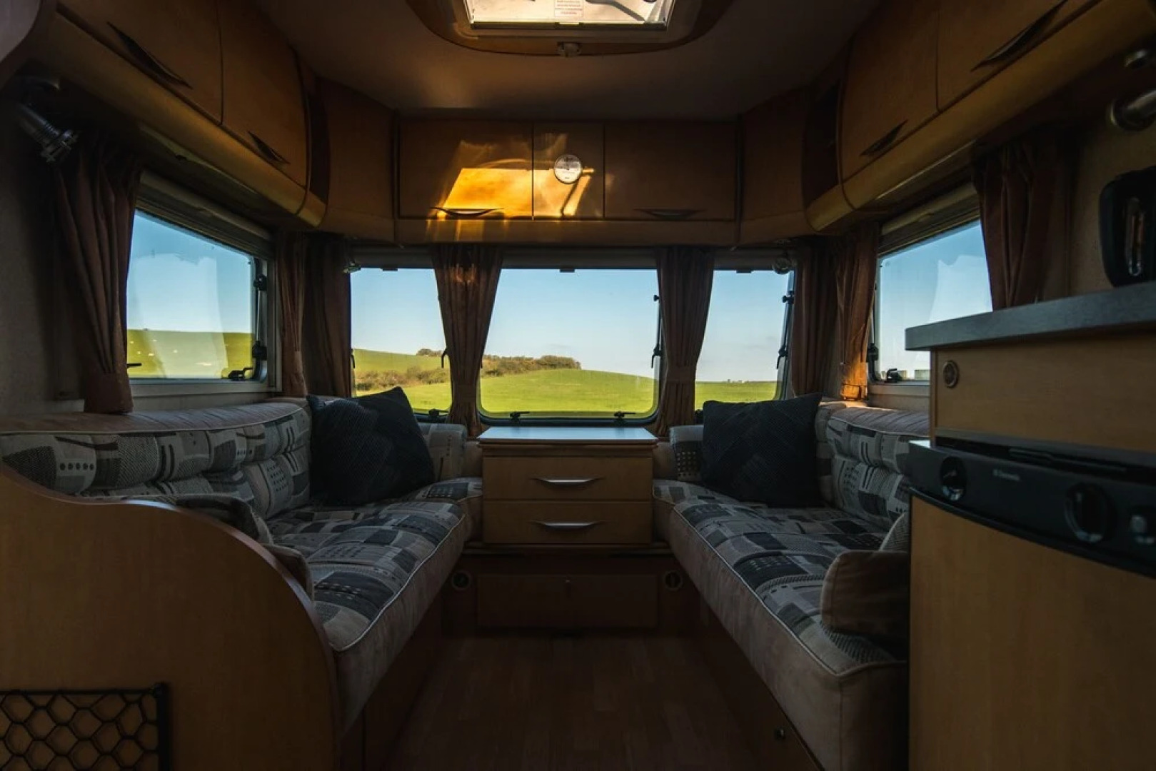 Charming 1-bed House in Holyhead