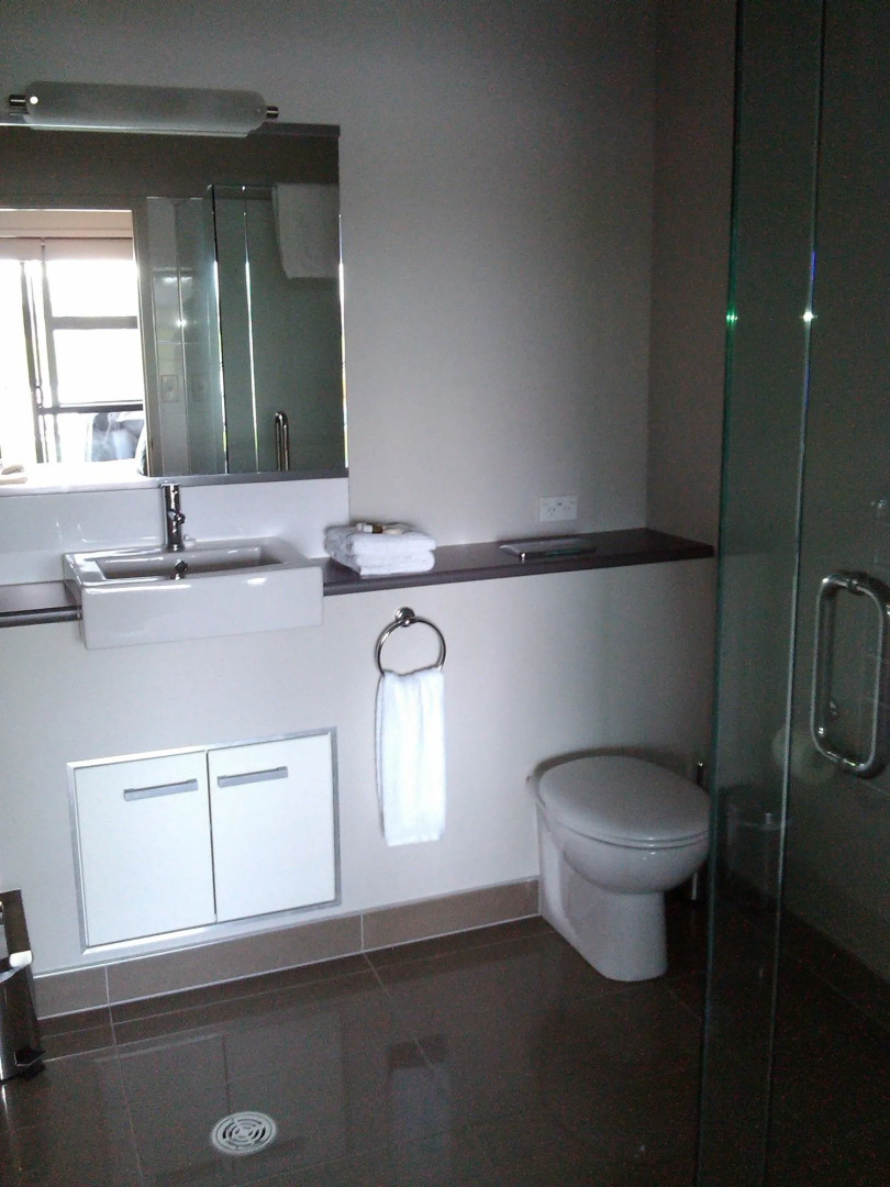 Sovereign Pier on the Waterways