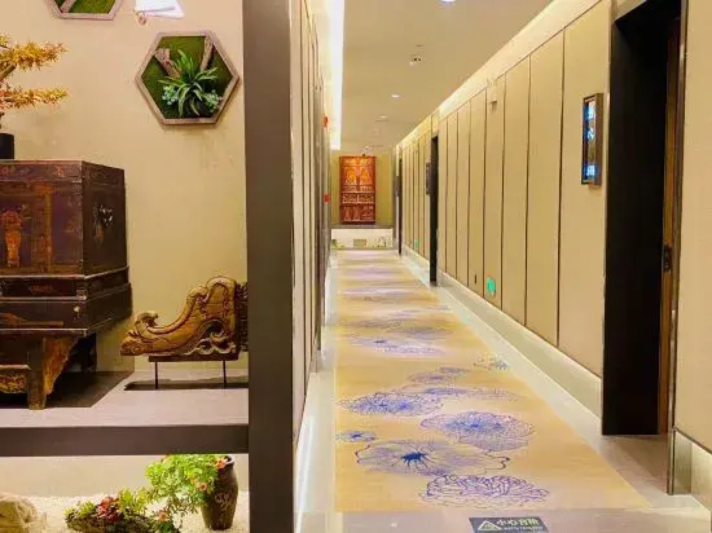 Gemei Hotel (Shache Railway Station Government Affairs Center)