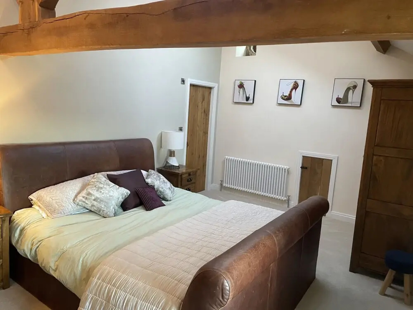 Rookery Barn an Amazing Country Retreat hot tub