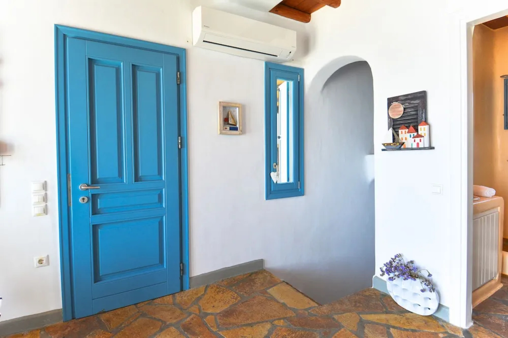 Sea View Villa Near Kalo Livadi