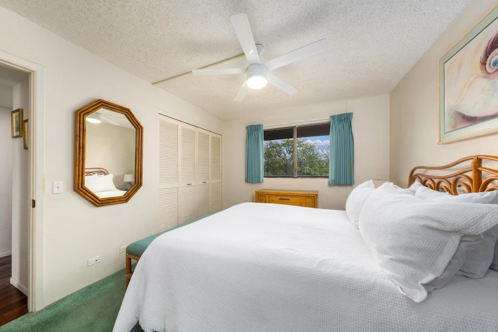 Big Island White Sands Village 333 2 Bedroom Condo