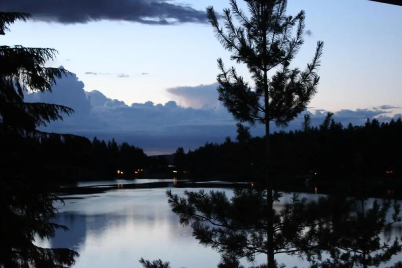 Oyster Bay Inn & Suites