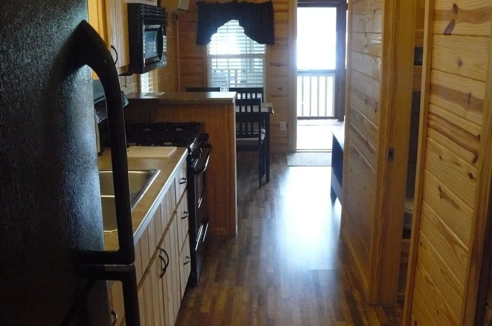 Lake Guntersville State Park RRM Cabins