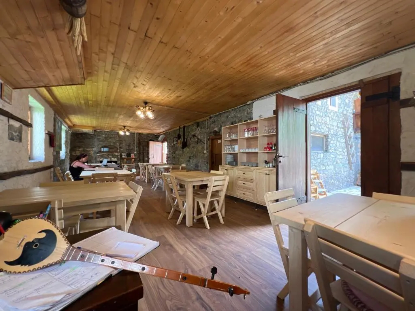 Shpella Guesthouse Theth