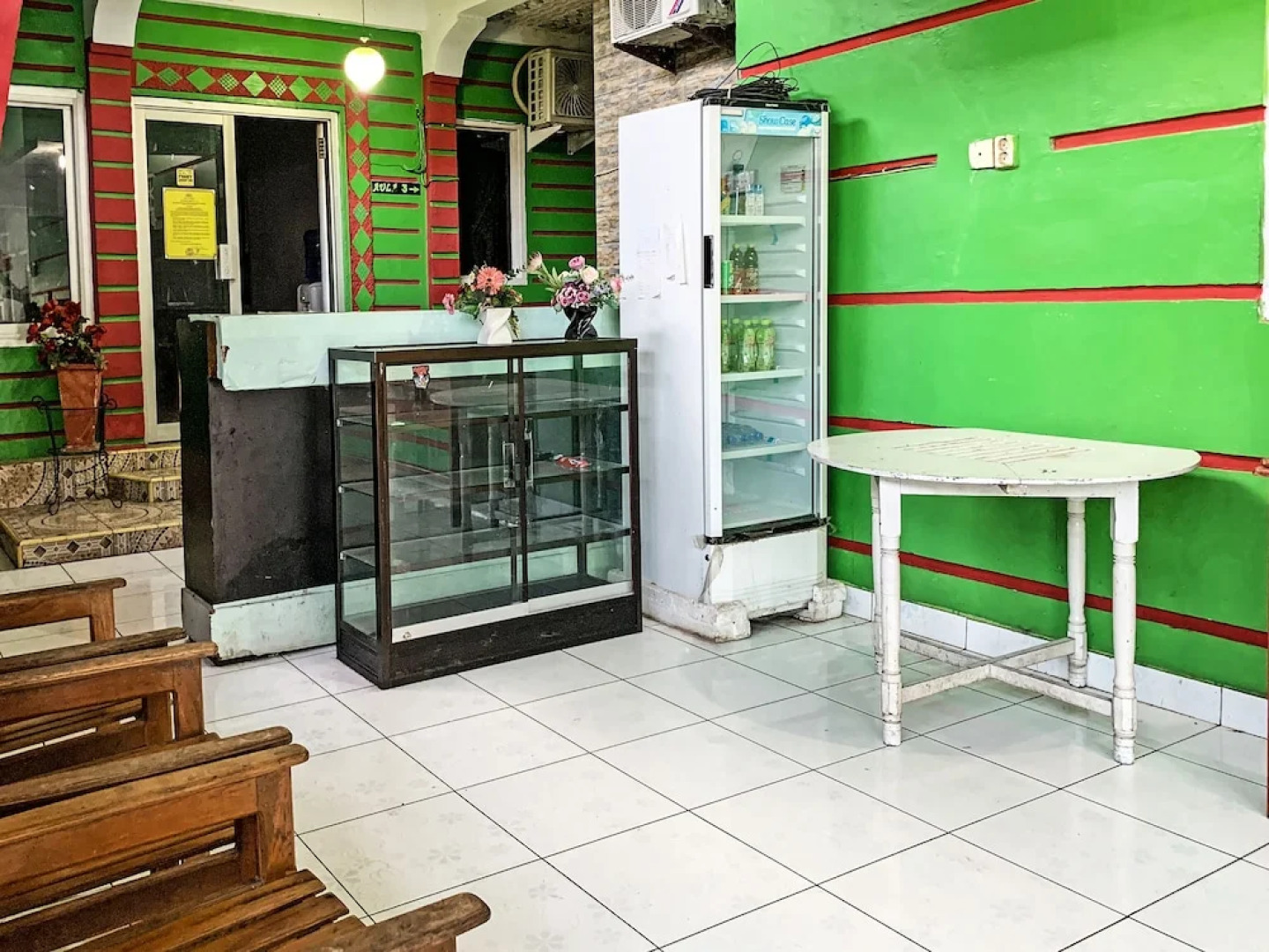 Hotel O Surya HotelNearTaman Anggrek Pkk Watansoppeng