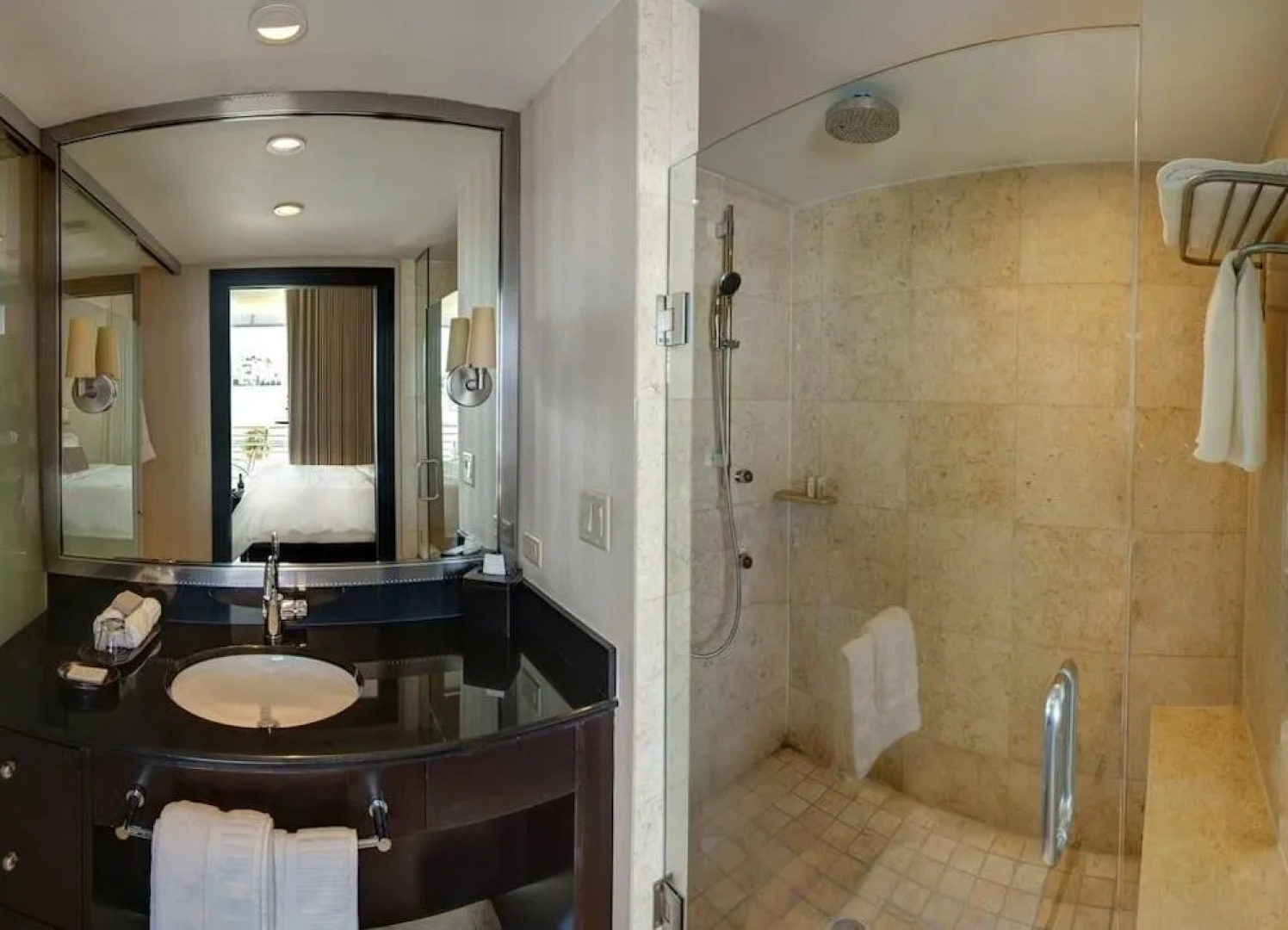 SoBe Ocean Drive Suites