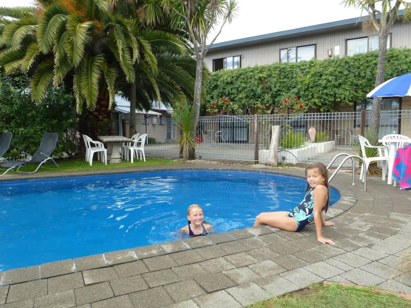 Balmoral Motel