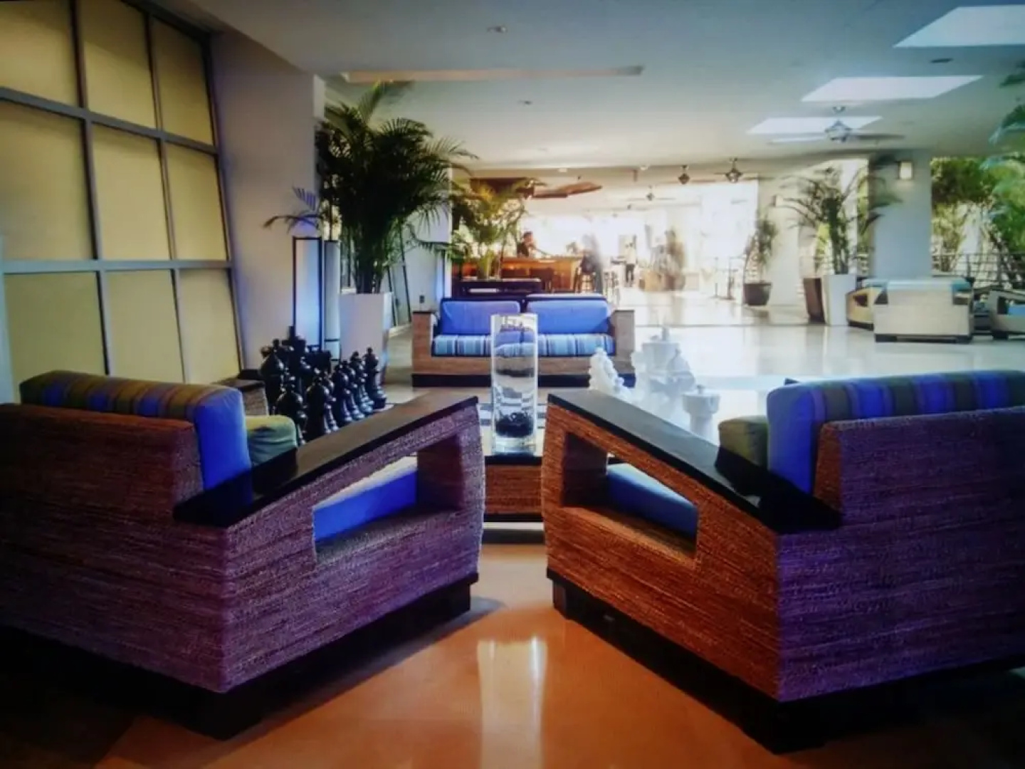 SoBe Ocean Drive Suites
