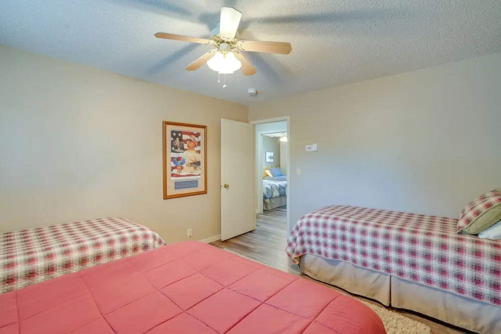 'roosevelt Suite' < 1 Mi to Teddy Roosevelt Park!