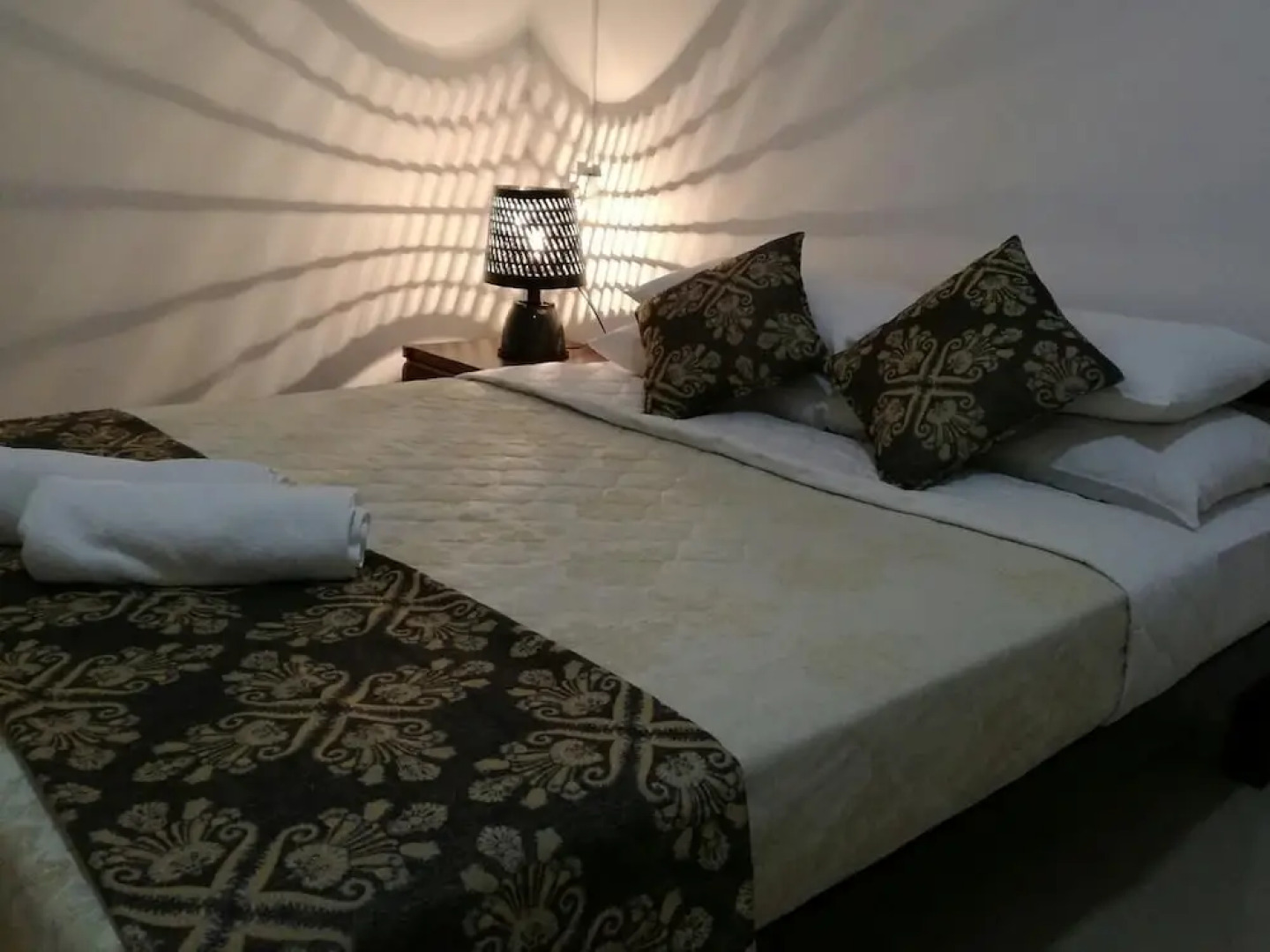 A to Zee Airport Villa