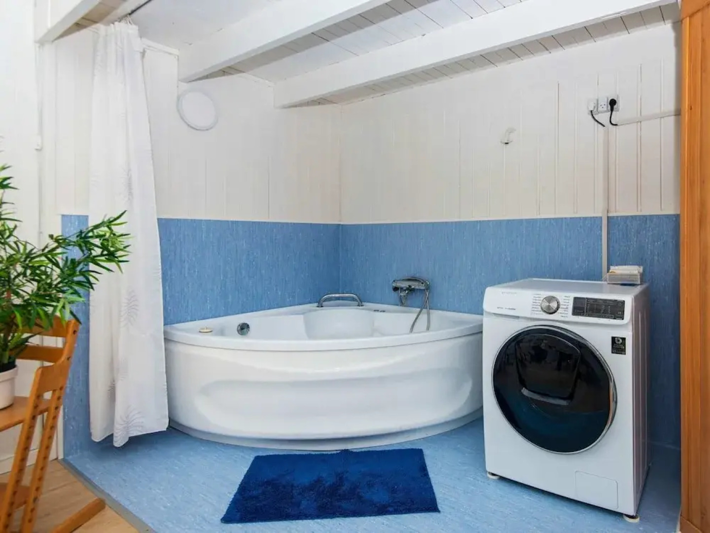 Simplistic Holiday Home in Ringkøbing near Sea