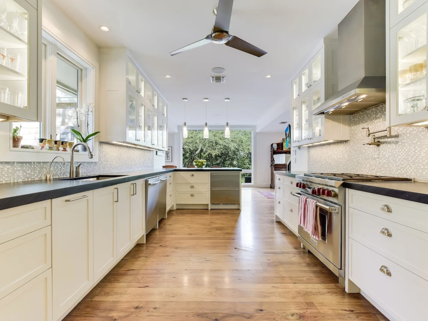 The Chaparral Estate 4 Bedrooms 4 Bathrooms Home