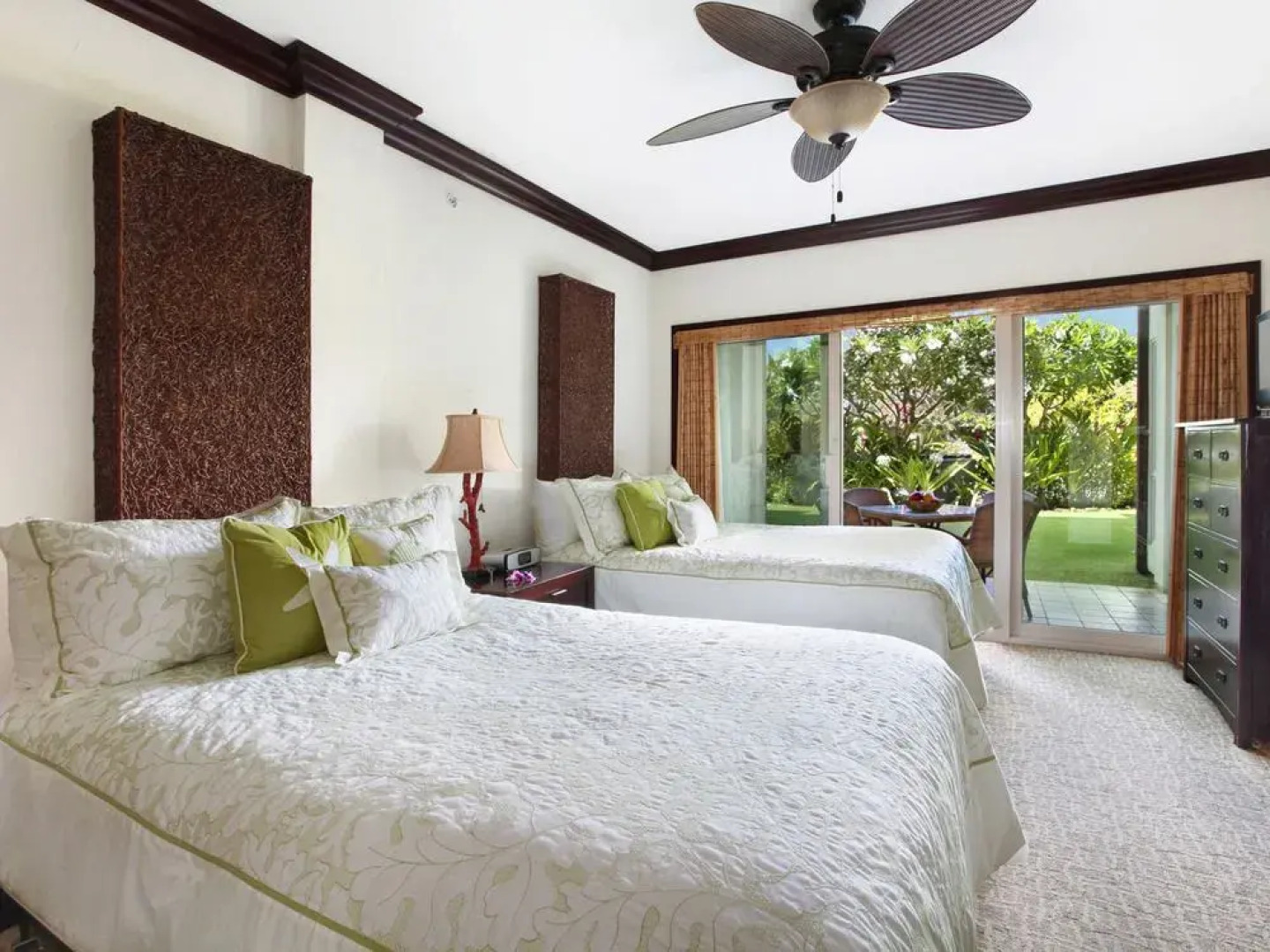 Waipouli Beach Resort E105 by RedAwning