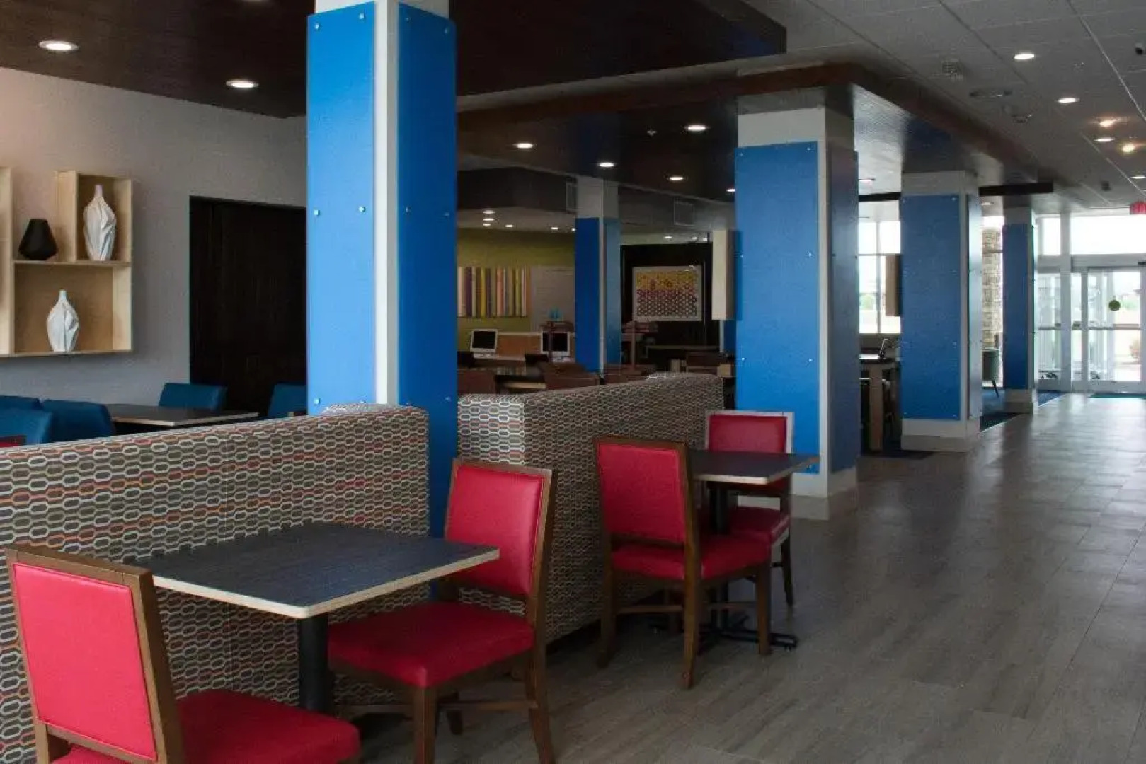 Holiday Inn Express and Suites West Memphis by IHG