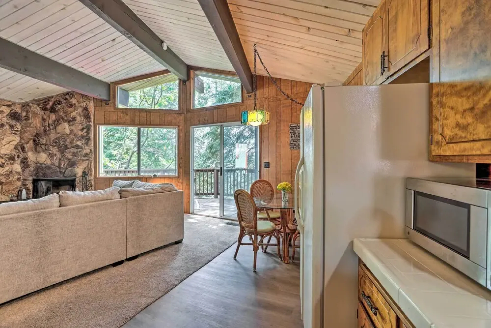 Lake Arrowhead Cabin w/ Mid-century Charm!