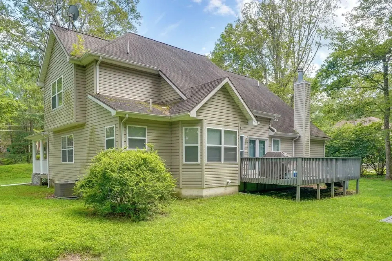 Tannersville House: Bar & Deck, 2 Mi to Ski Resort