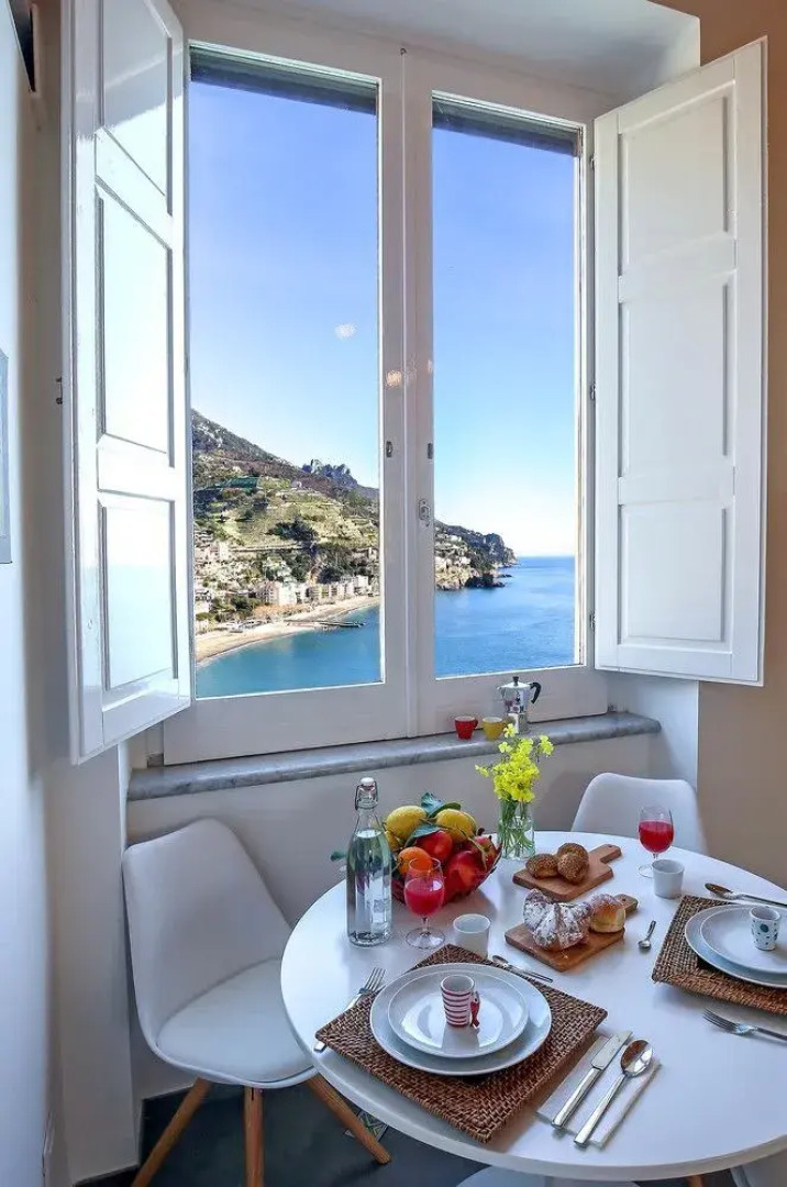 Castello Mezzacapo by Starhost