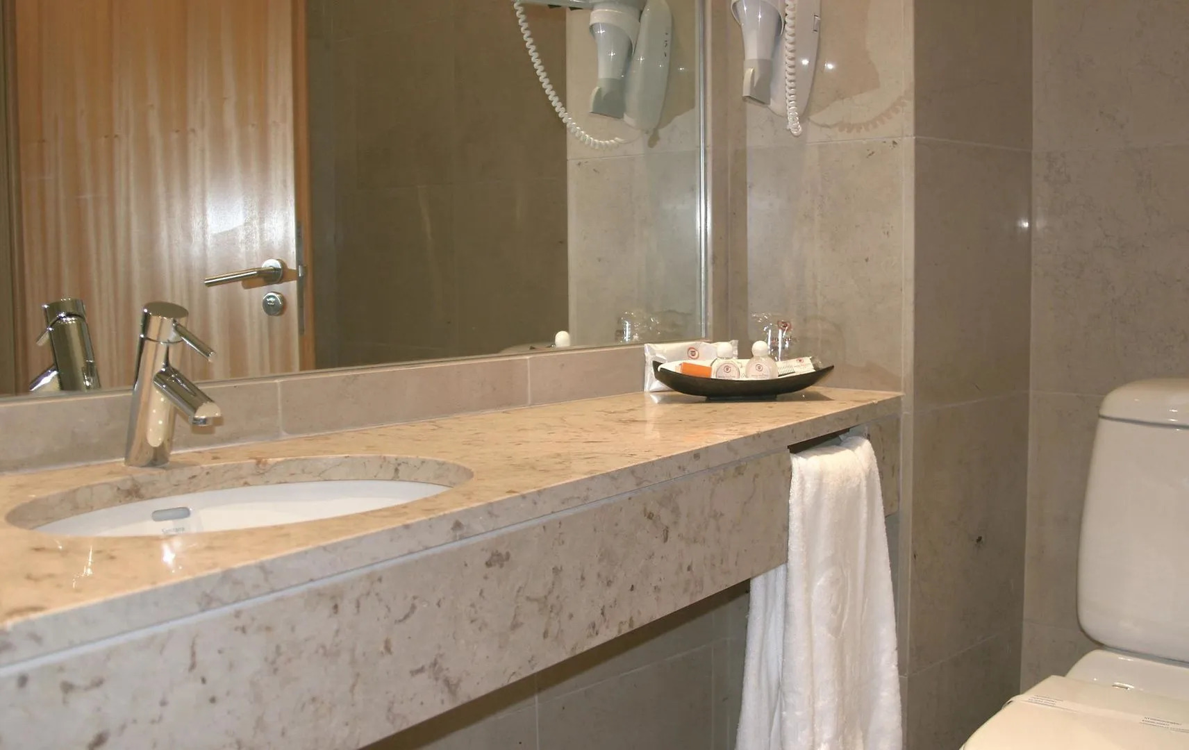 Отель B&B Cantanhede Coimbra