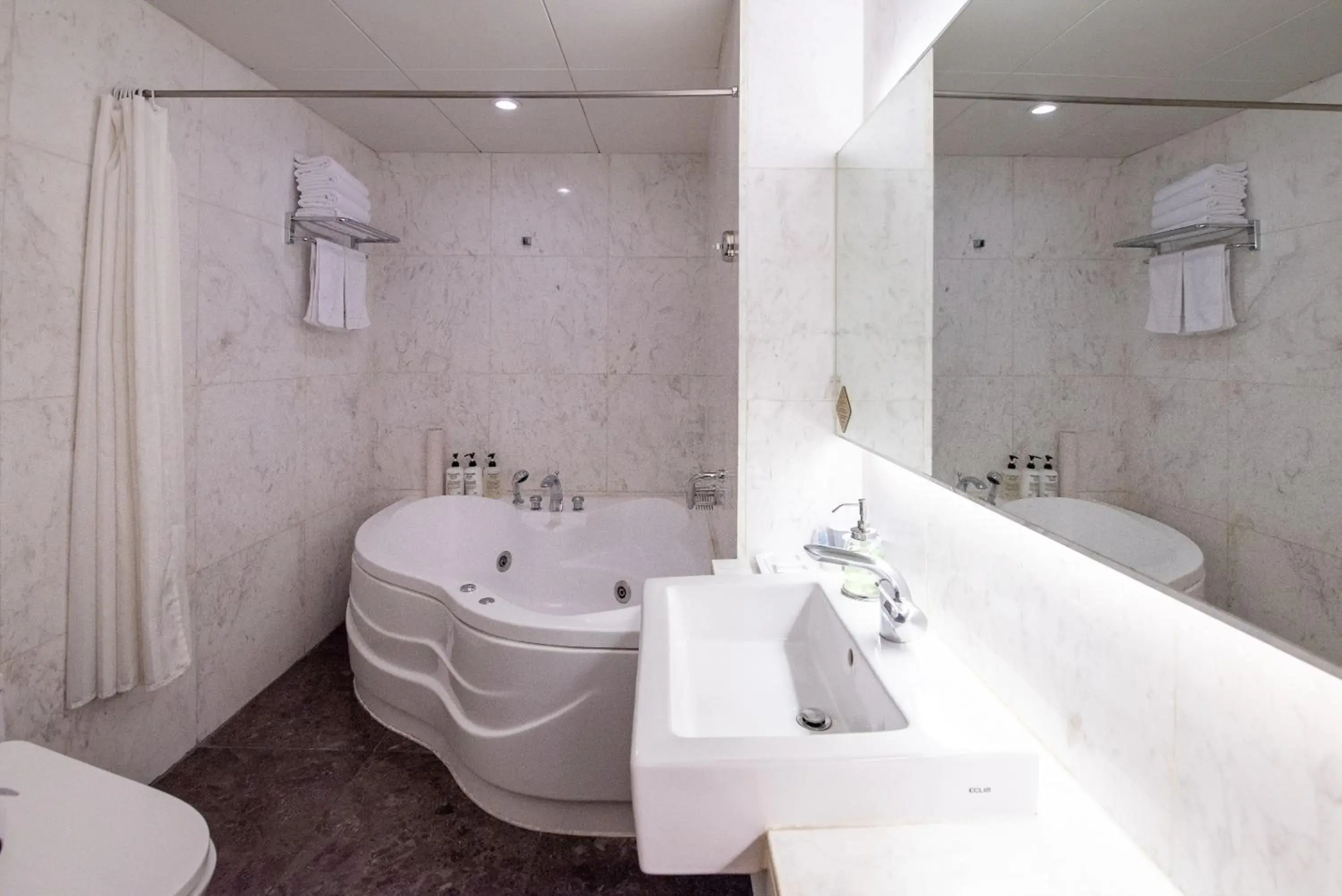New Seoul Hotel