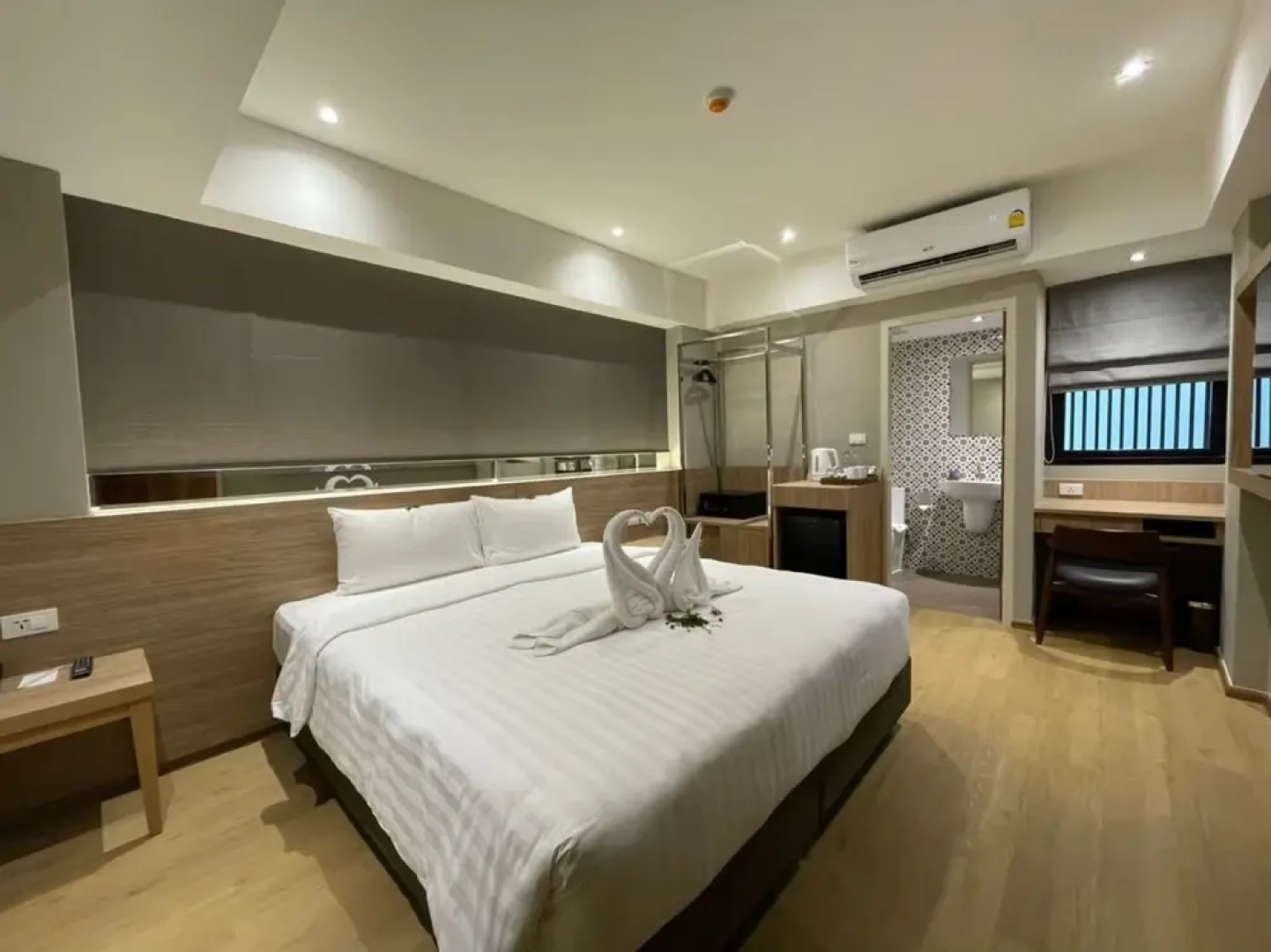 Almas Hotel Bangkok