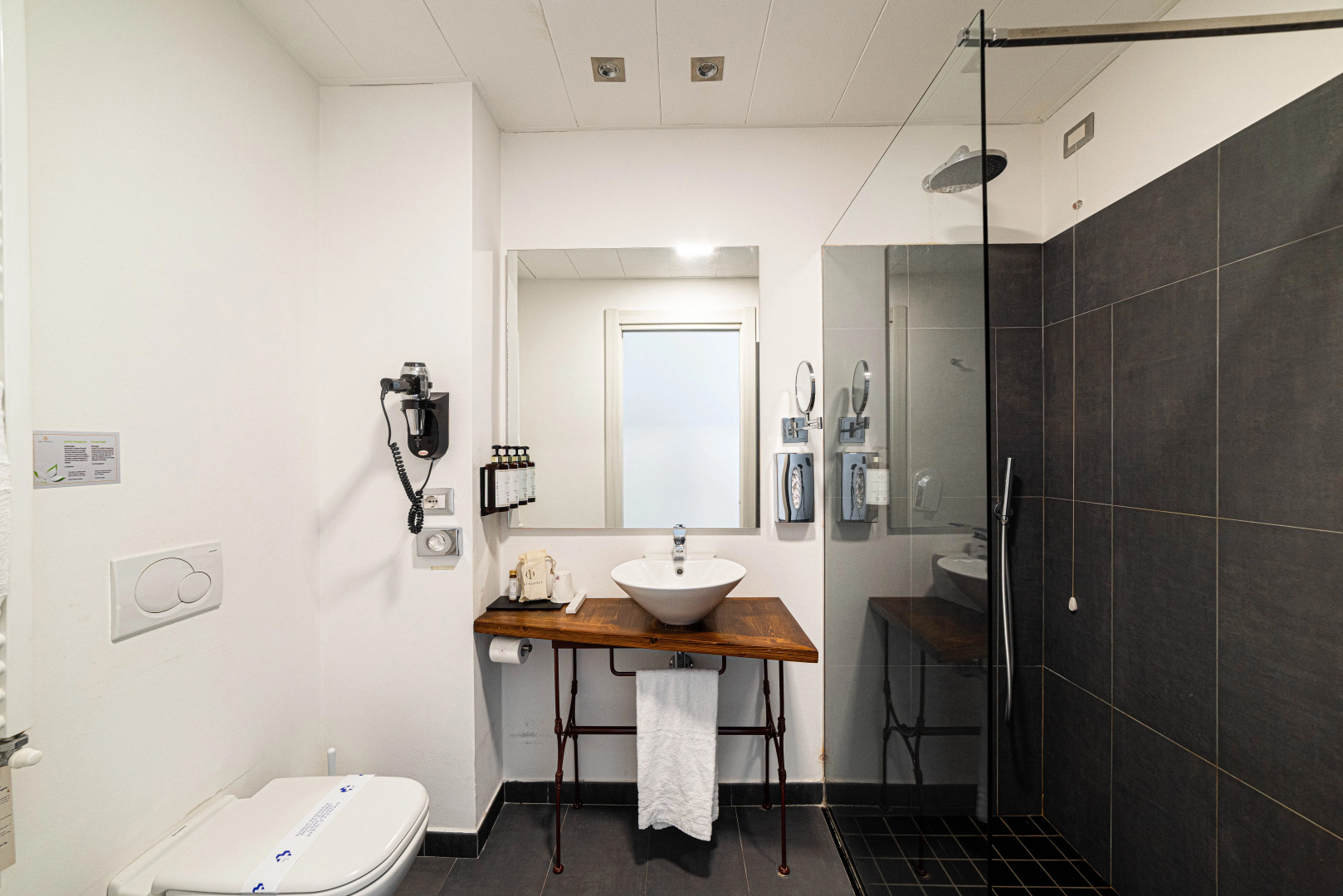 Отель Phi Hotel Milano