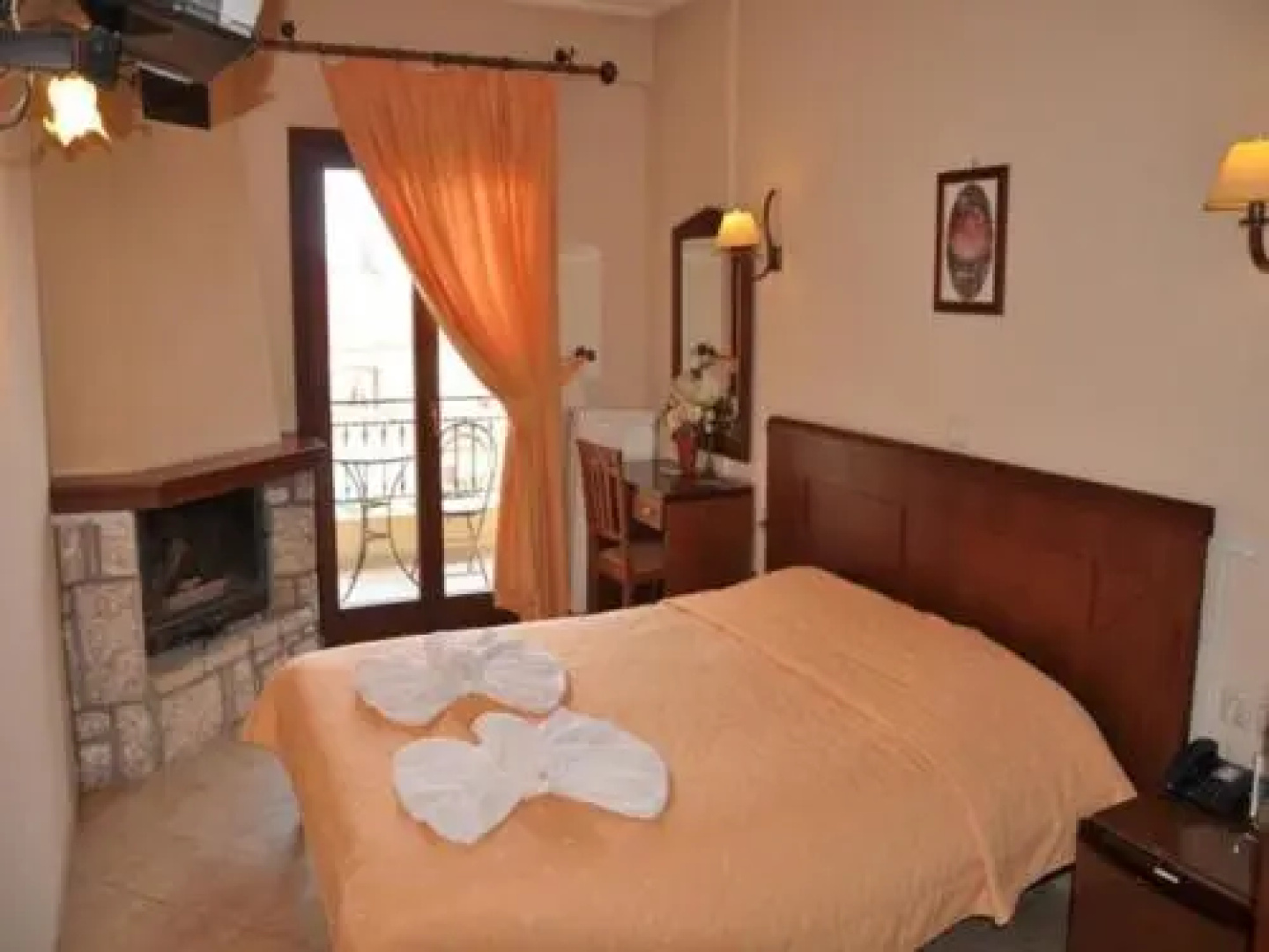 Megdovas Hotel