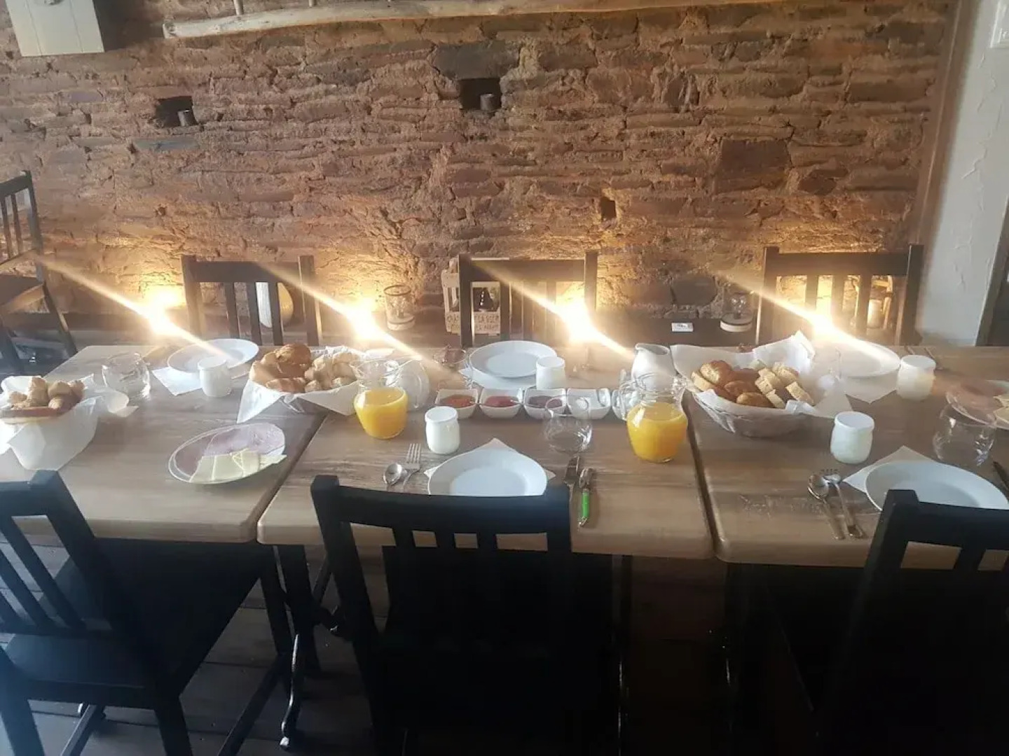 La Bastide Du Bonheur Chambres et Tables D'Hôtes