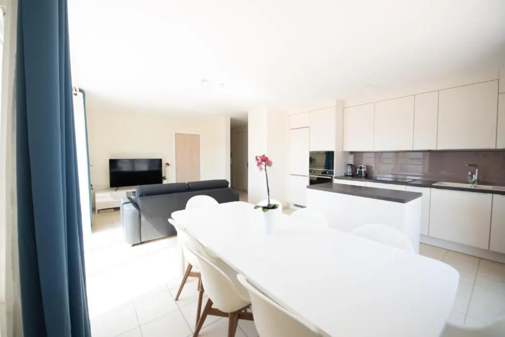 Bel appartement de 3 chambres à 20 min de Paris