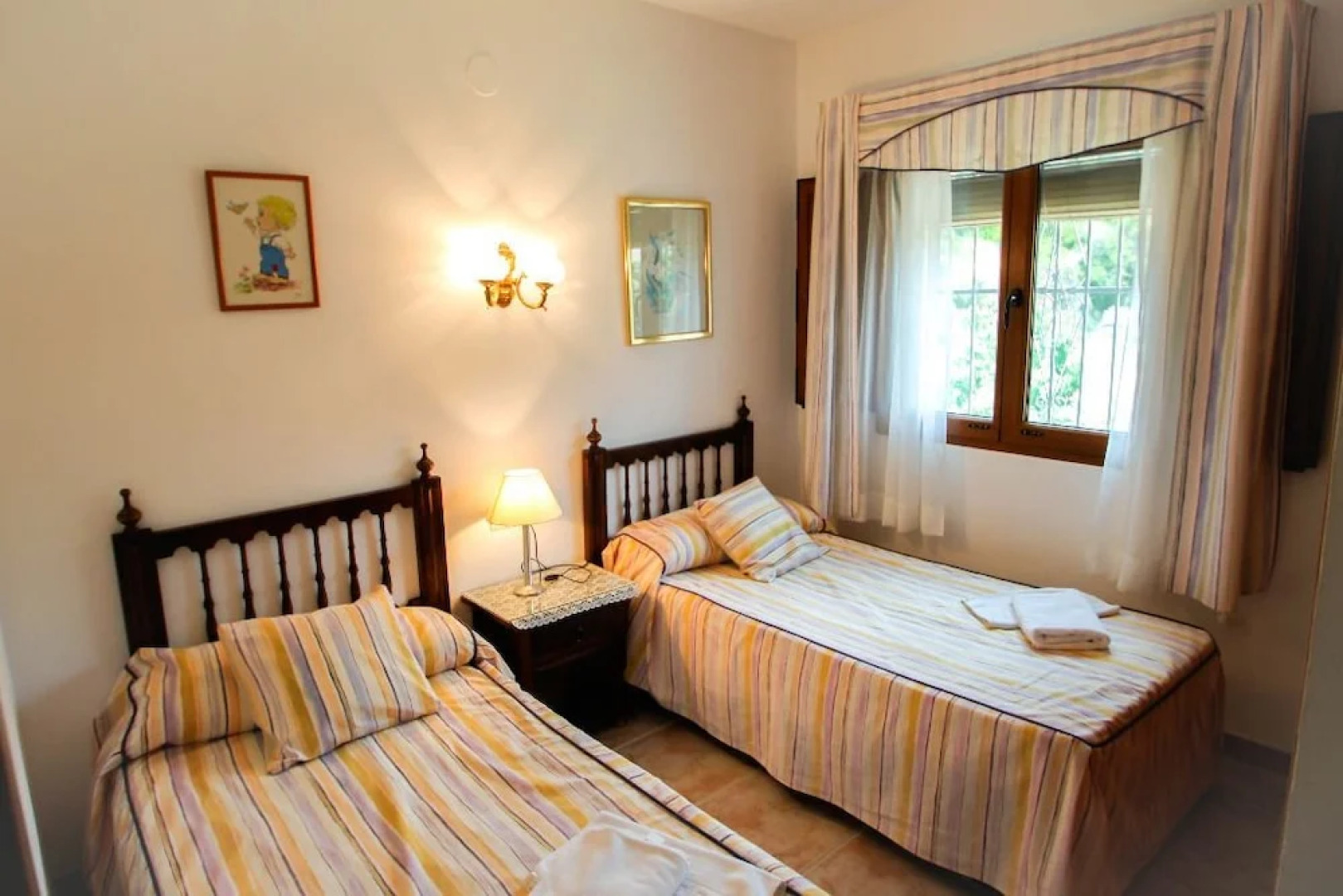 Mariros - pretty holiday property with garden and private pool in Moraira