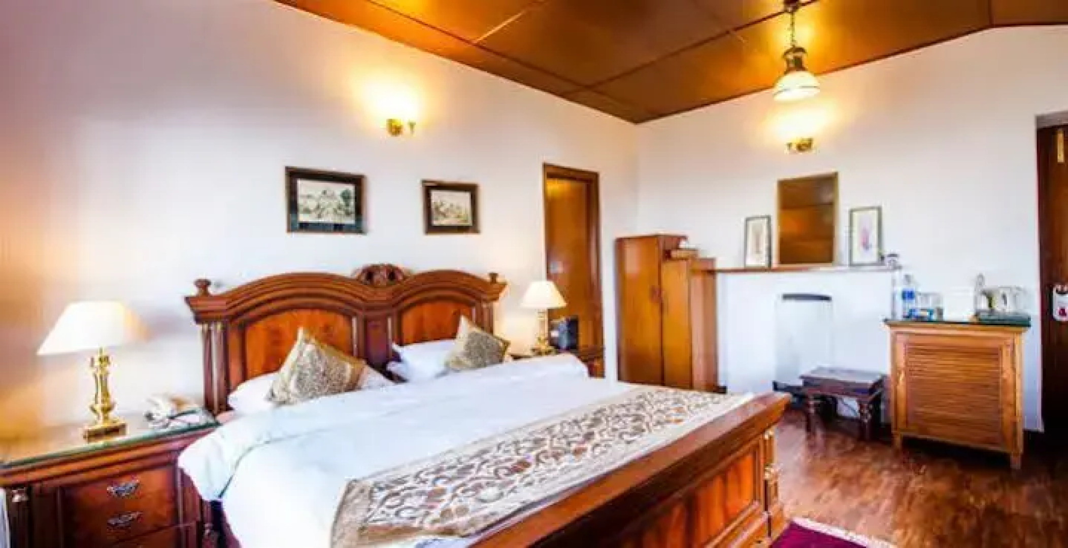 The Amber - Vermont Estate