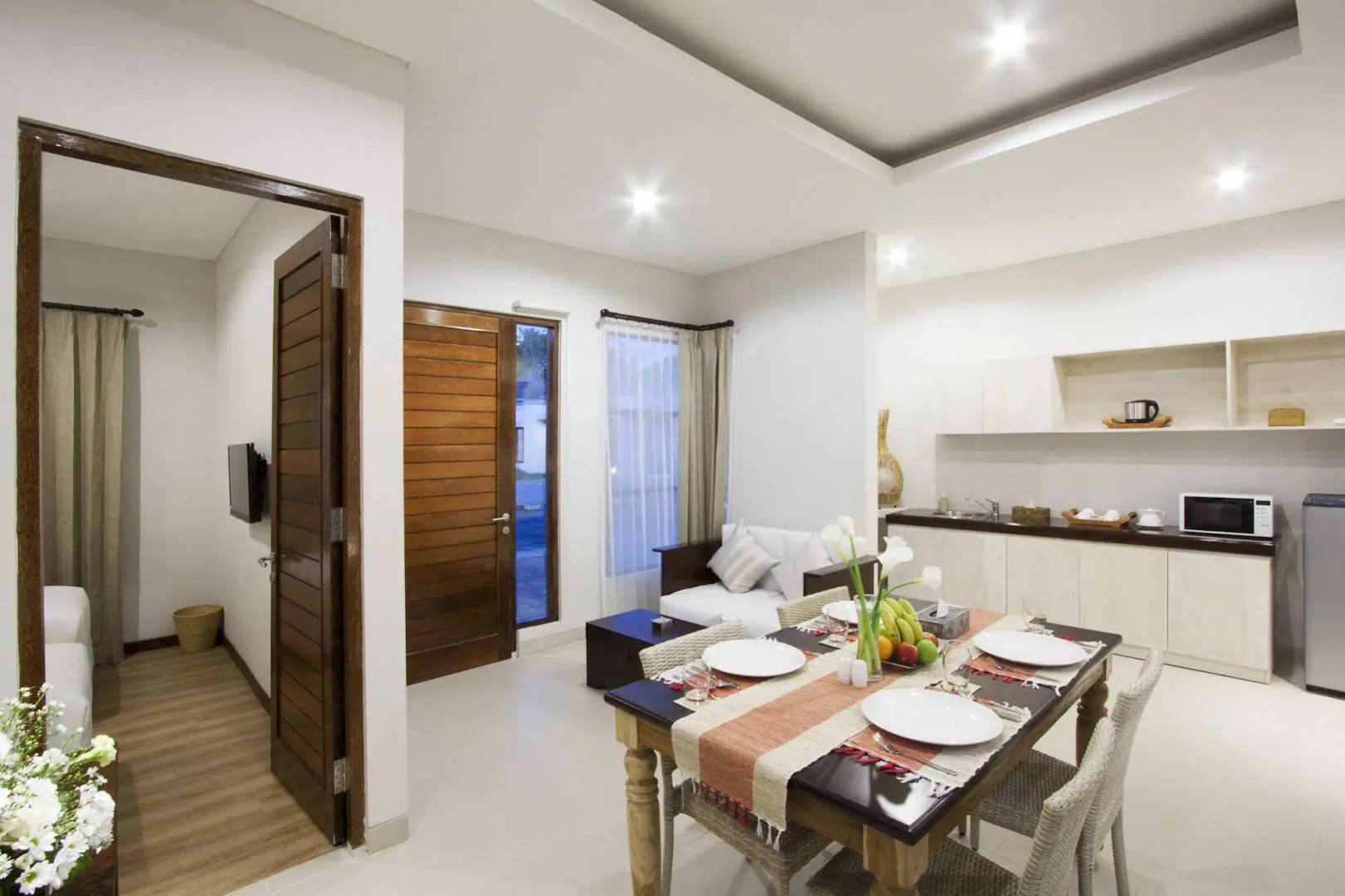 Casa Di Ungasan Suite and Residence