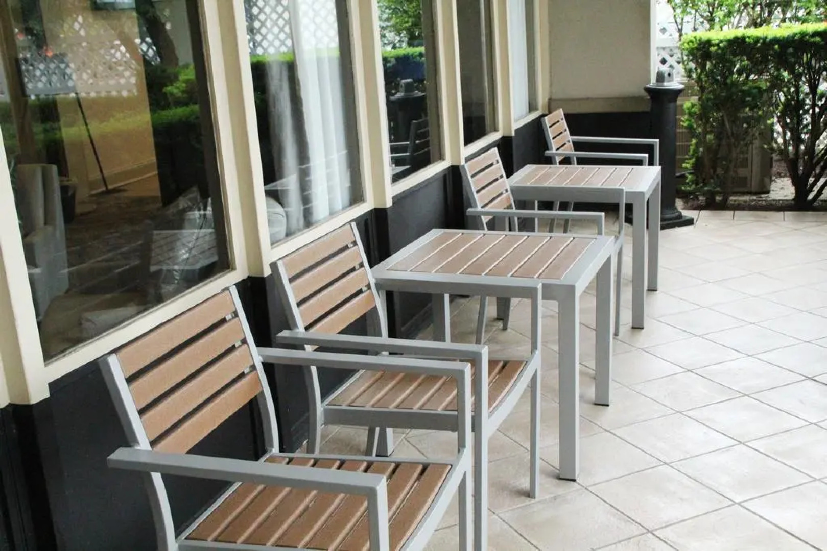 Bethesda Court Hotel