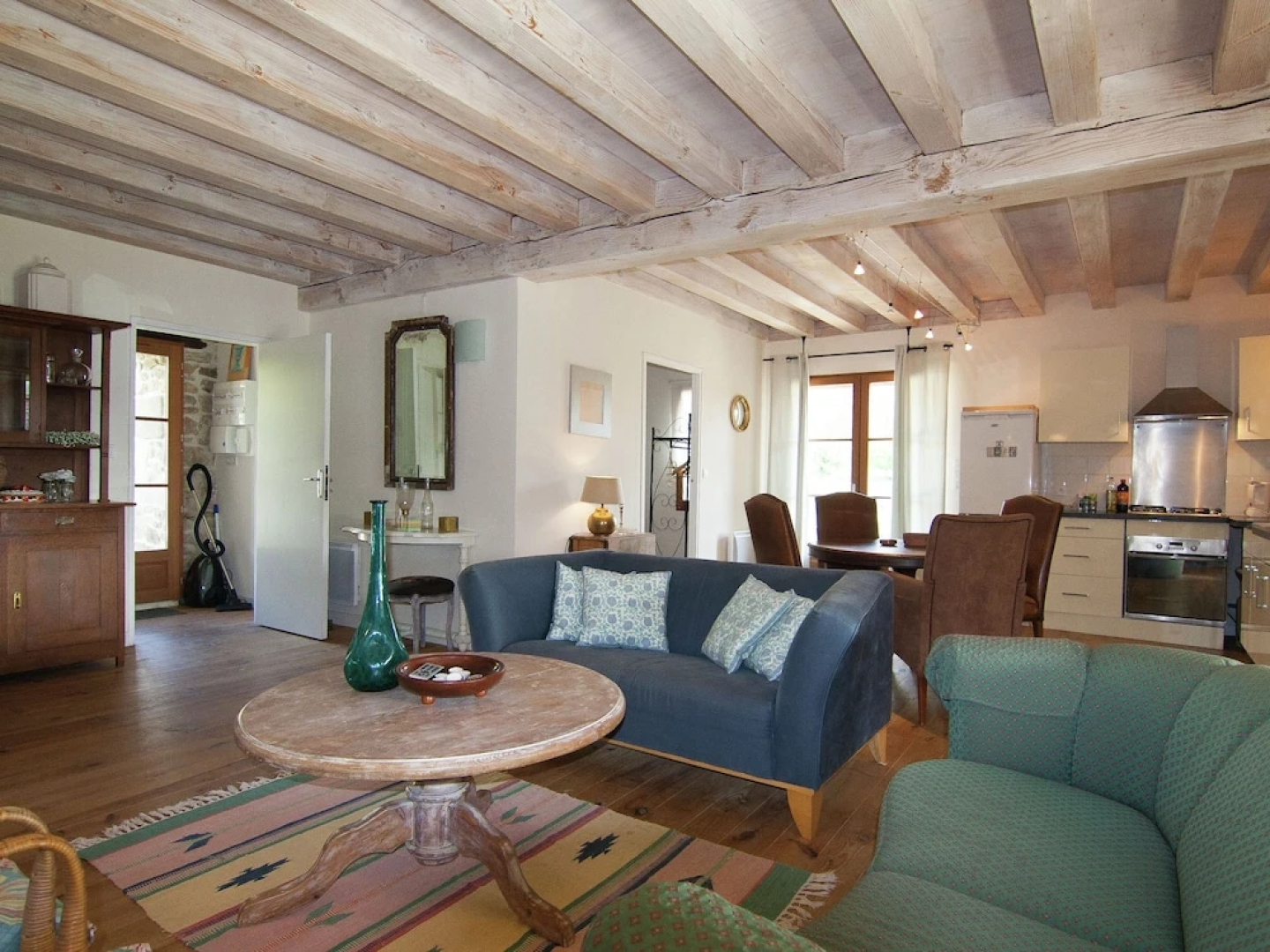 Very Nice Cottage With Studio on a Domain With Heated Pool