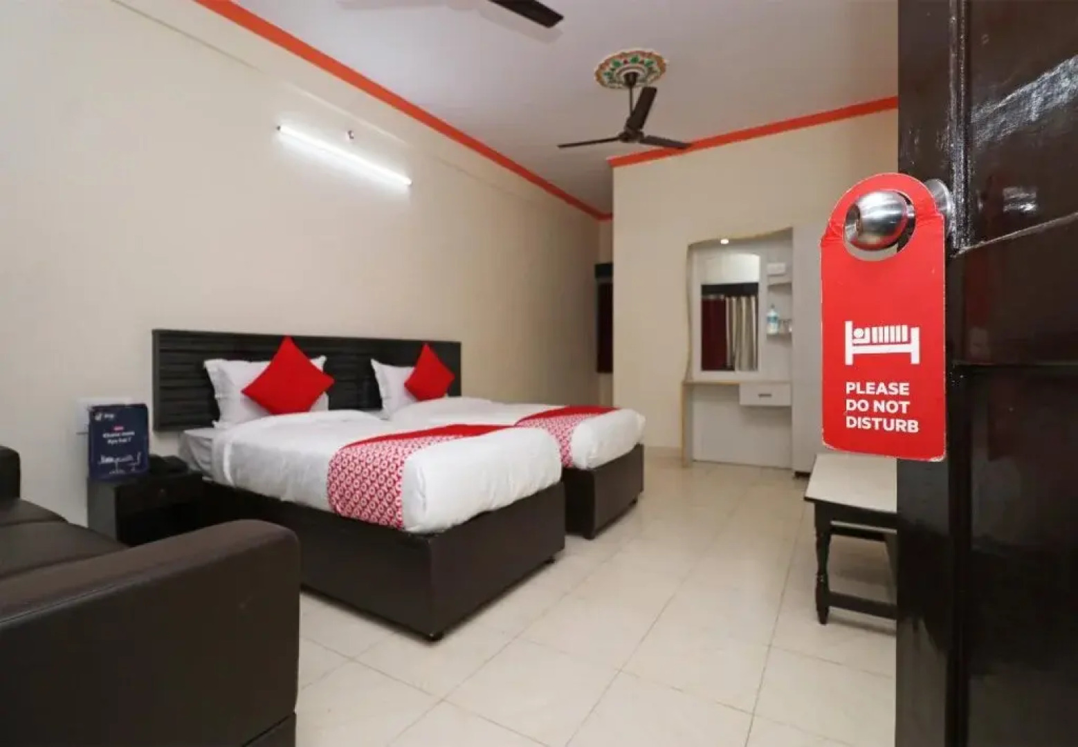 Hotel Buddha By OYO Rooms