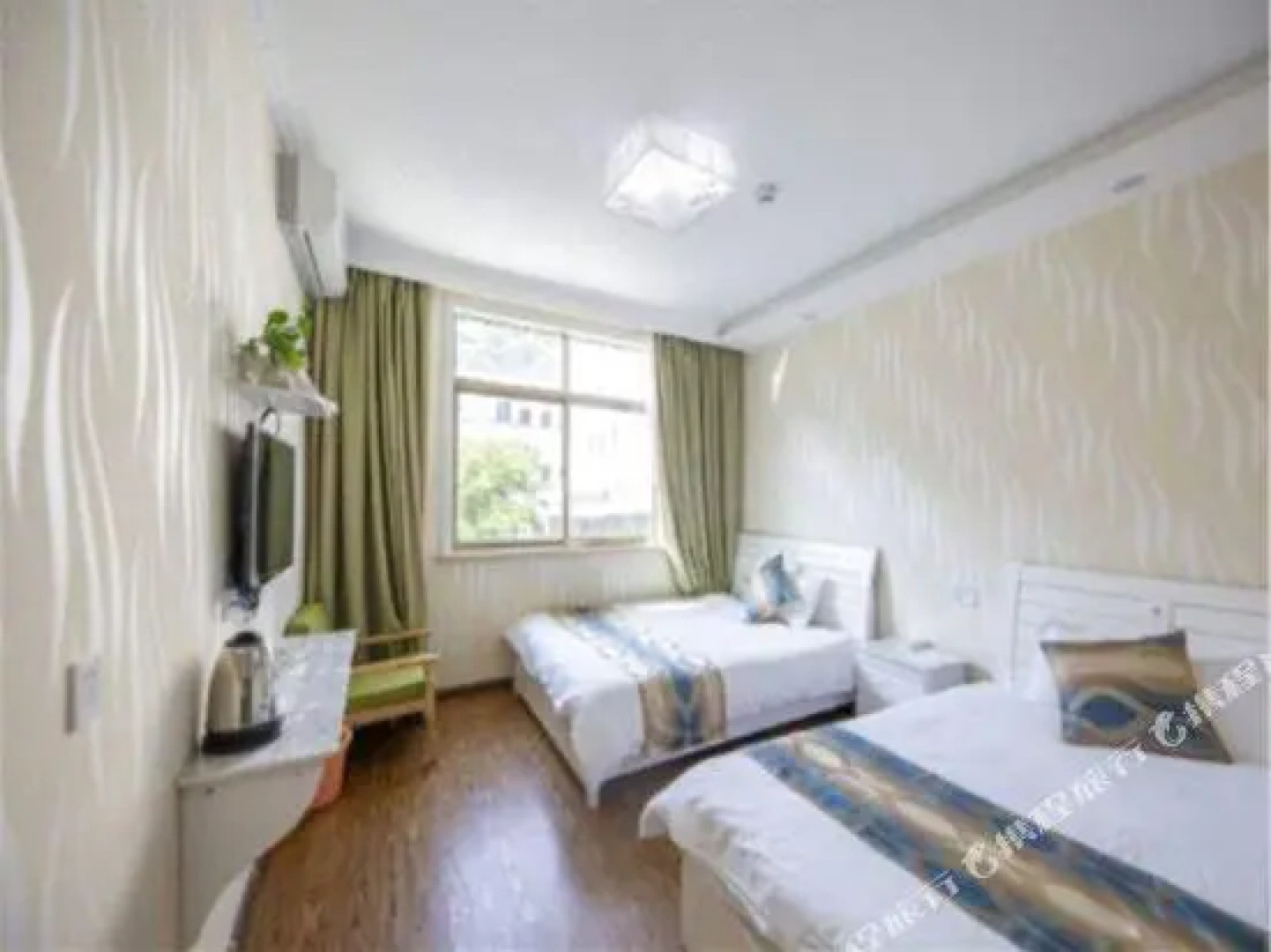 Dipingxian Inn Shengsi