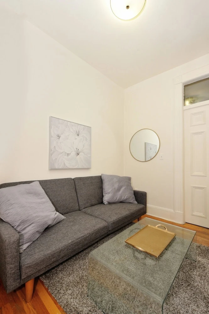 Jersey, Hoboken 113 Fourteenth St 1 Bedroom Apts