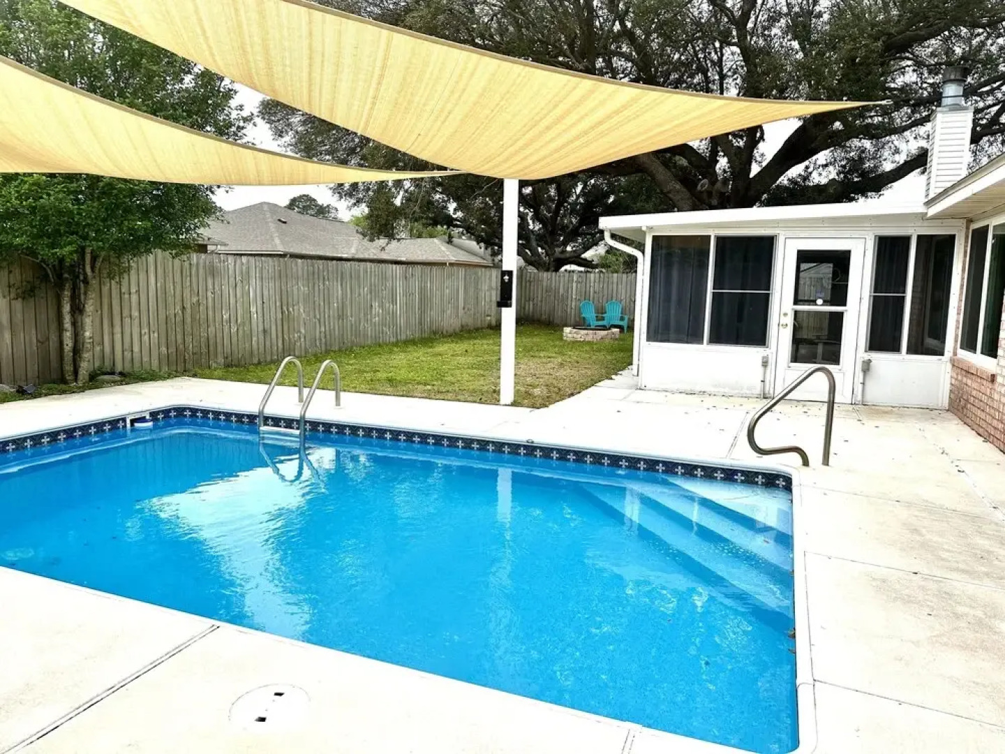 Backyard Breeze 3 Bedroom Home by RedAwning