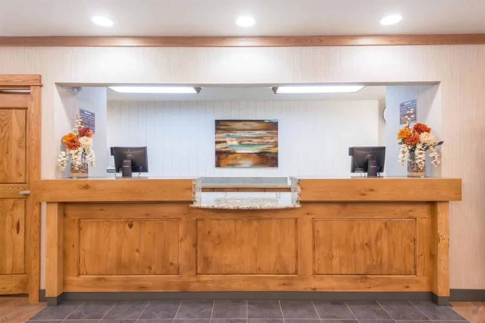 Days Inn & Suites Bozeman