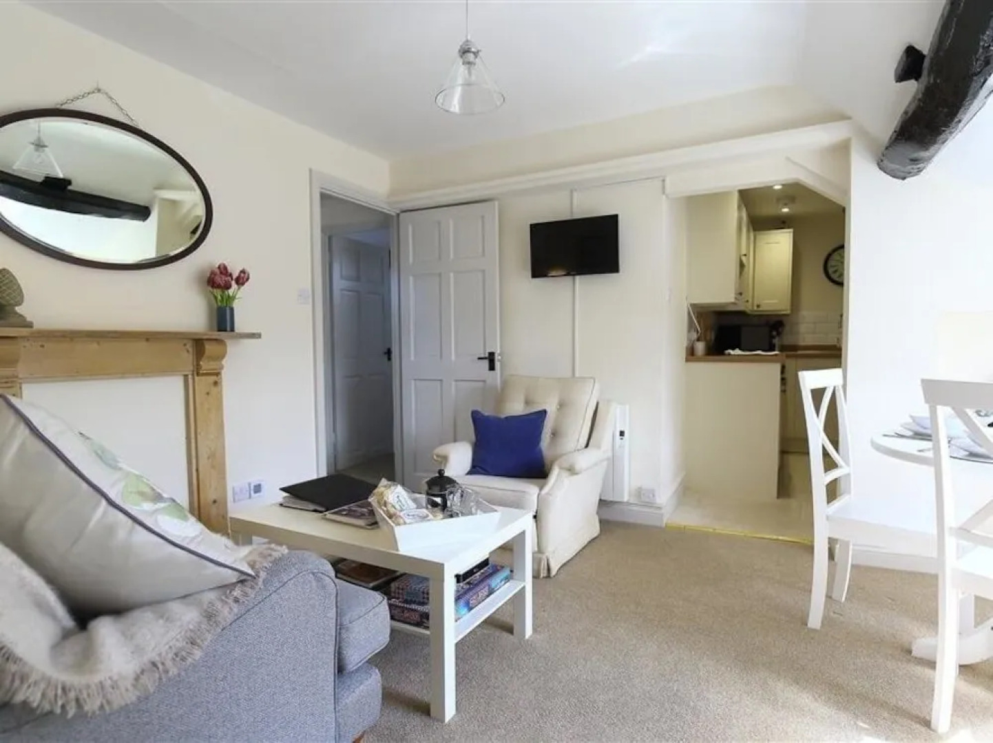 Burford's Old Bakery, BURFORD