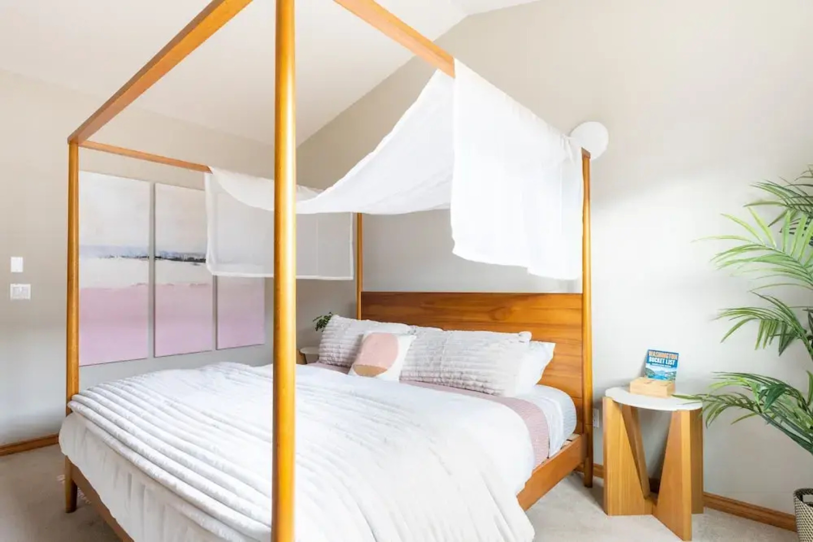 Luxury Home Reading & Game Room Outdoor Dining 3 Bedroom Home by RedAwning