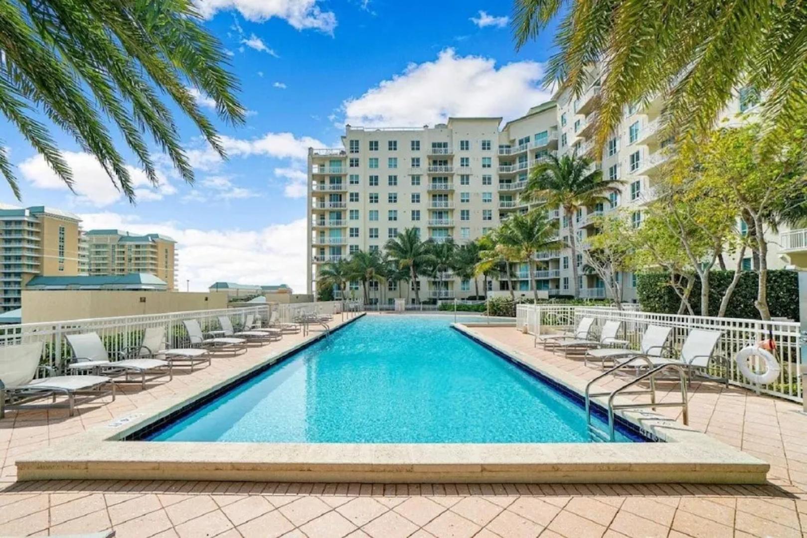 Casa Costa 405n 1 Bedroom, Pools, Jacuzzi, Beach, Shops & Dog Friendly