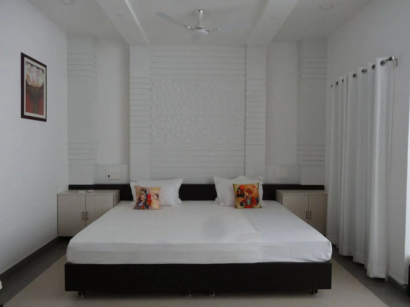 Treebo Trend Raj Garden