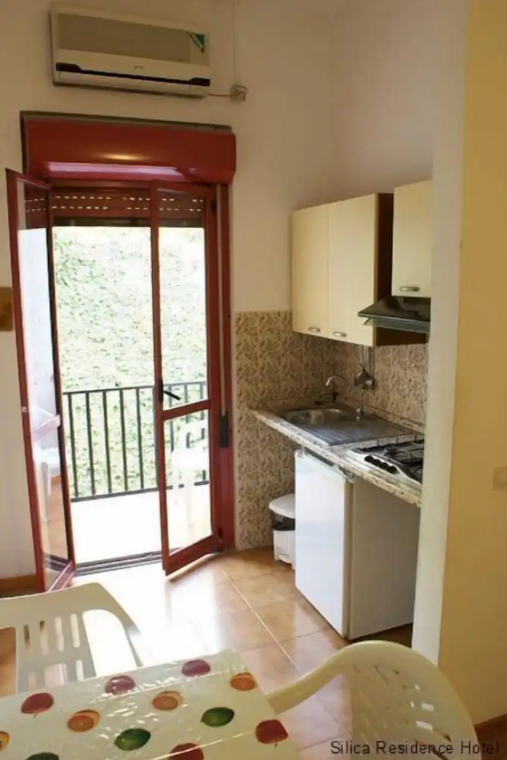 Silica Residence Hotel