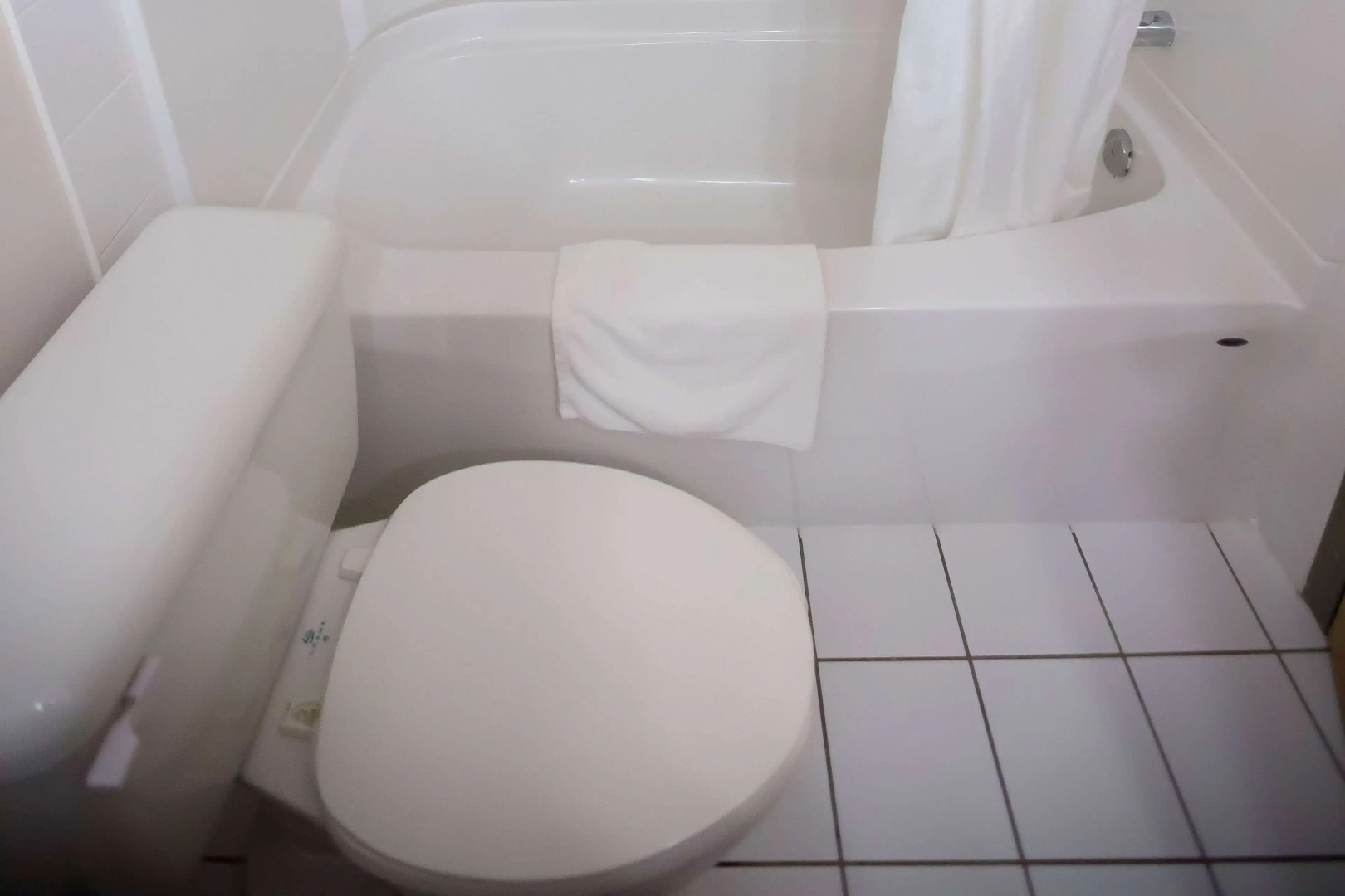 Super 8 by Wyndham Whitecourt