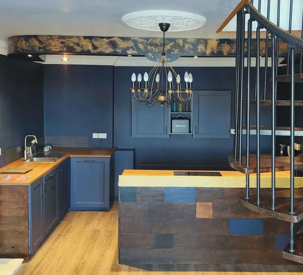 Mourne Mountain Art Apartments