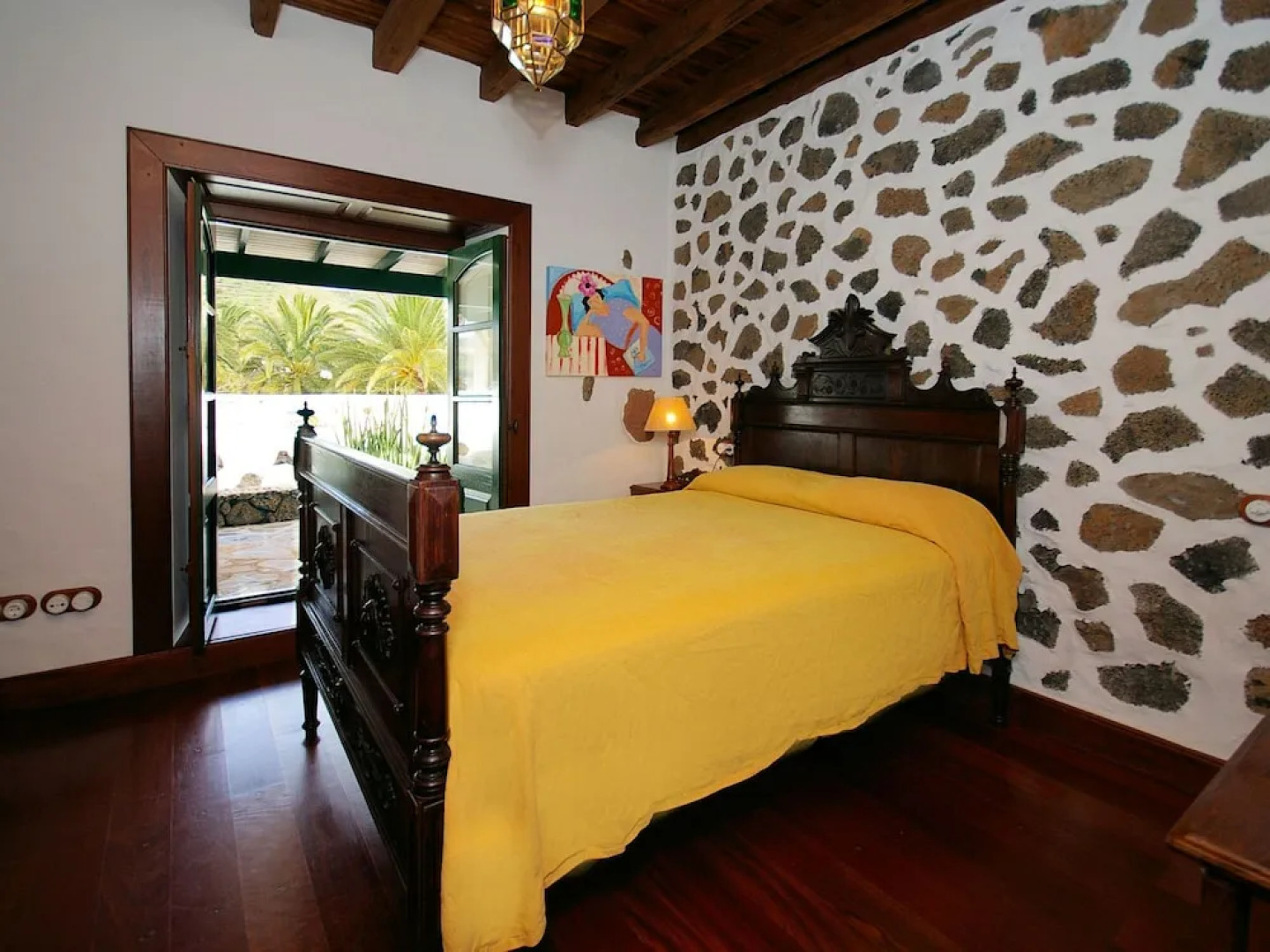 Comfortable Villa in Haría With Swimming Pool