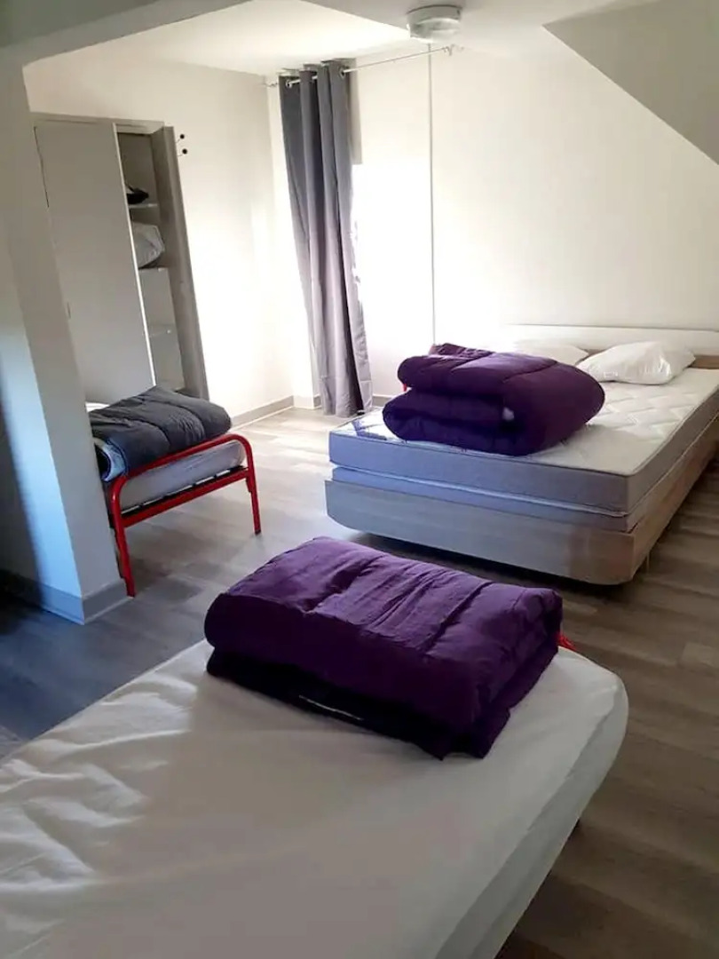 House With 7 Bedrooms in Montsalvy, With Enclosed Garden and Wifi - 55 km From the Slopes