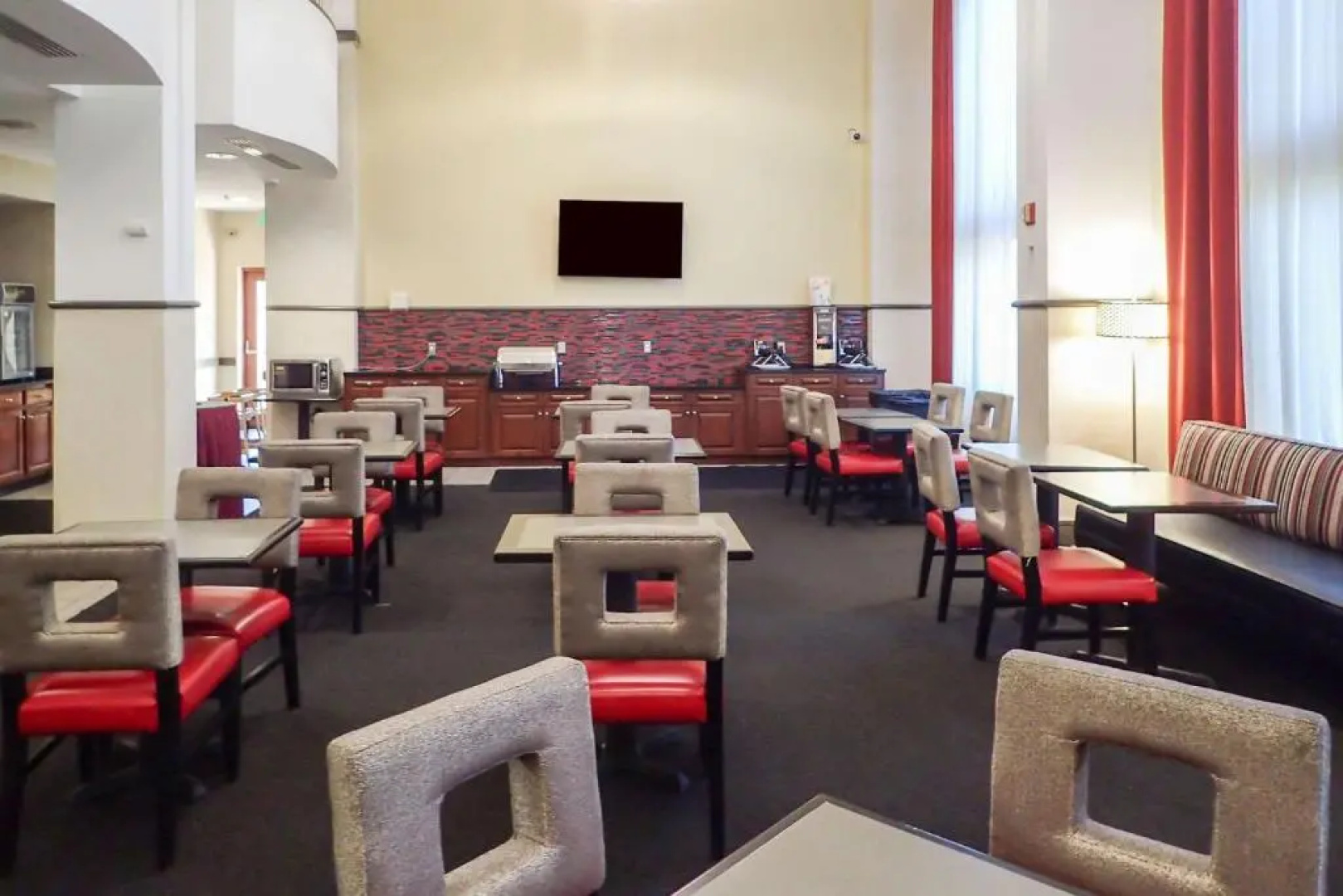 BWI Suites