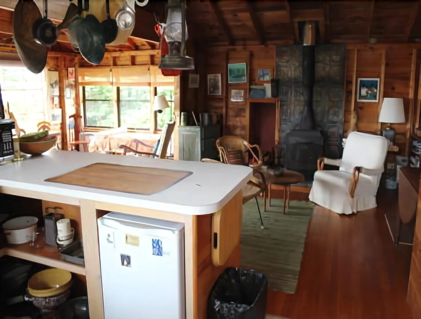 Jennifers Cottage - Two Bedroom Home